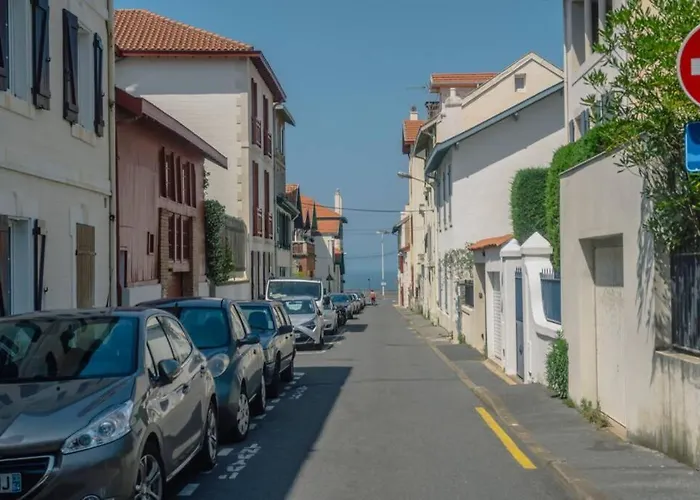 Lumineux Cote Des Basques