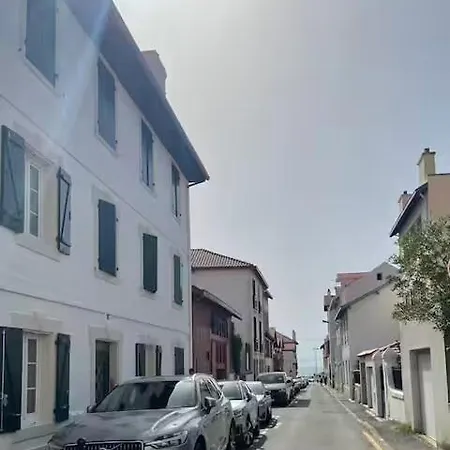 Lumineux Cote Des Basques